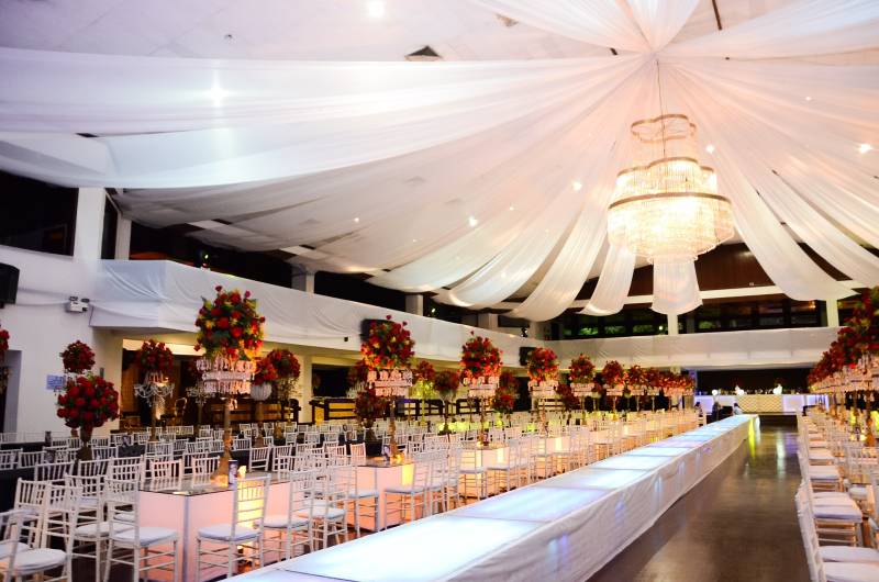 Agence wedding plannier pour organisation de mariage d'exception sur mesure à Nice dans les Alpes-Maritimes